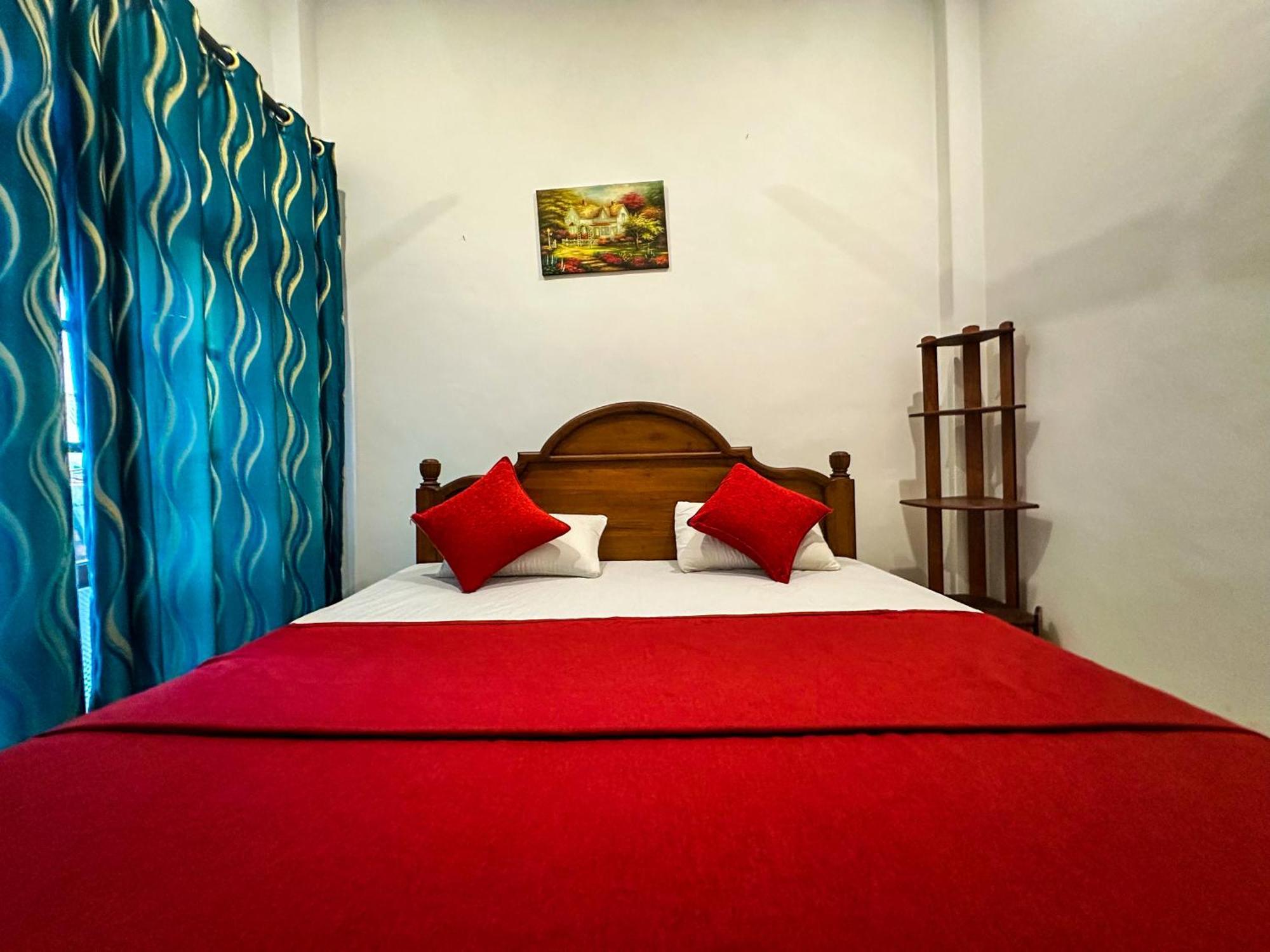 New Panda House Hotel Galle Quarto foto